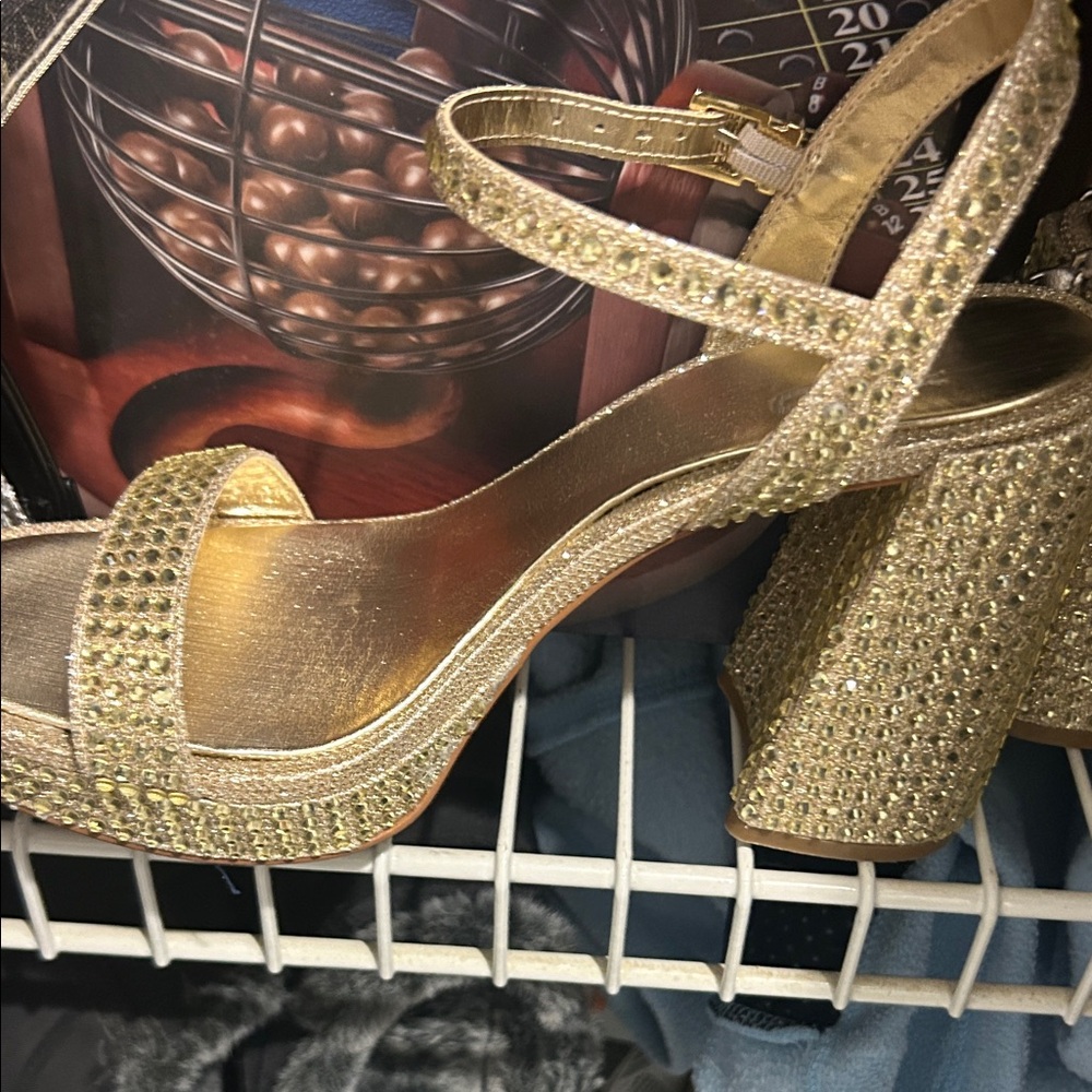 Elegant Gold Women's Heels